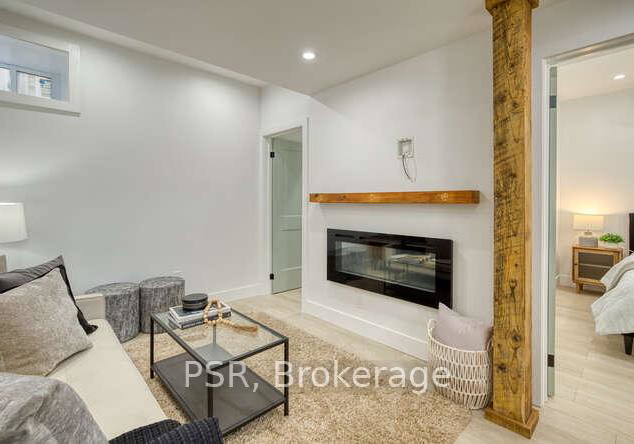 51-dupont-street-e-waterloo-ontario-x12199498