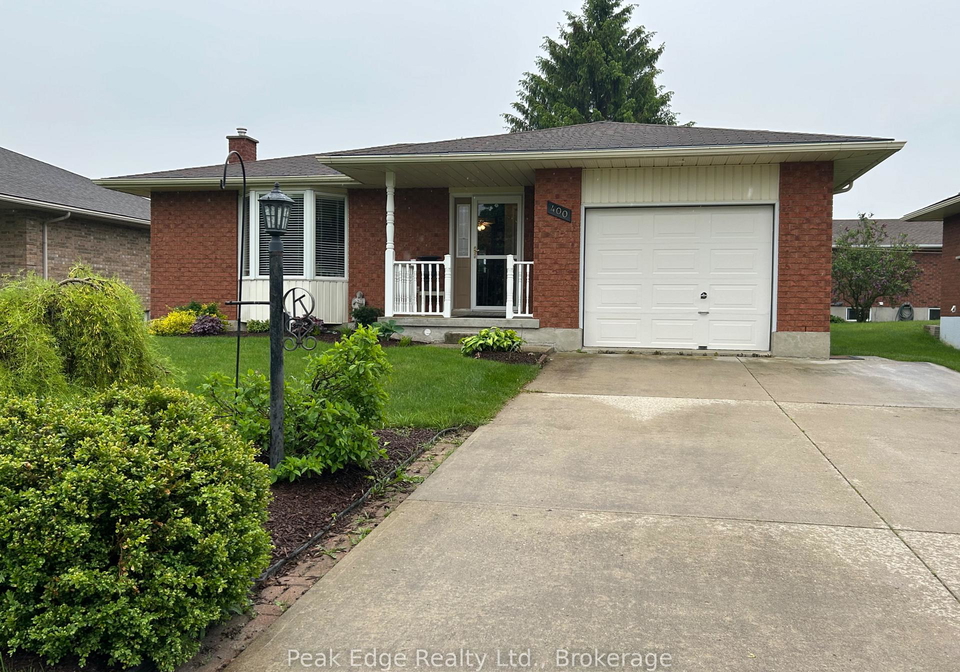 400-durham-street-e-wellington-north-ontario-x12199584