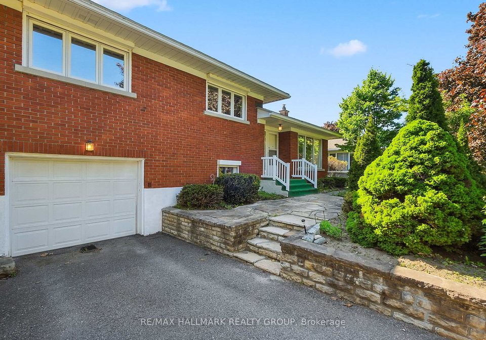 2042-dorval-avenue-ottawa-ontario-x12199643