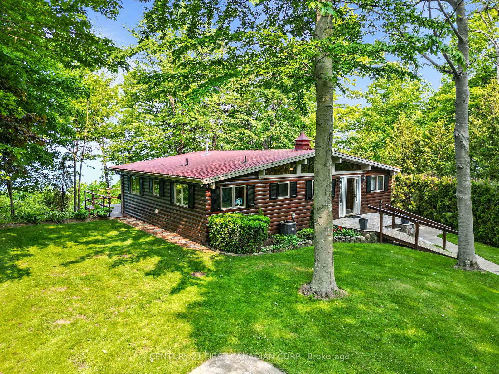 74395b-snowden-crescent-bluewater-ontario-x12199662