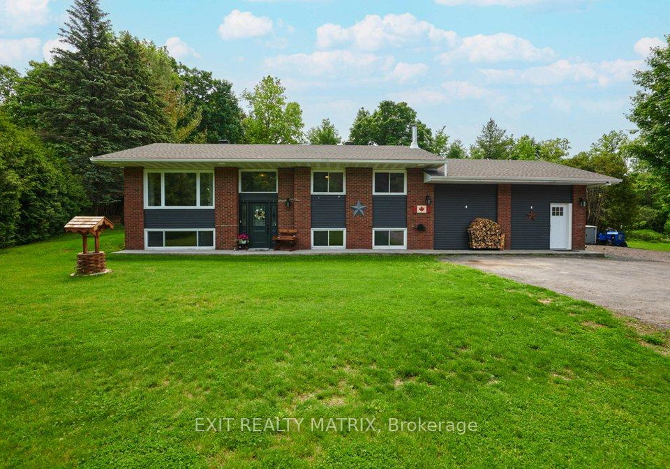 8296-corlyon-street-ottawa-ontario-x12199944
