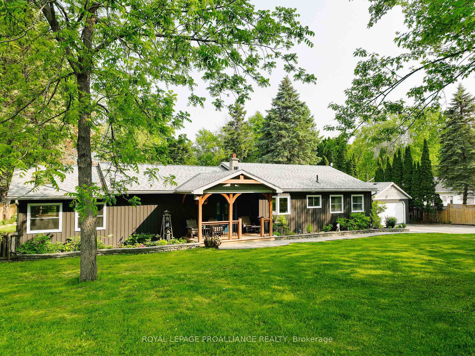 67-trentside-lane-quinte-west-ontario-x12200013