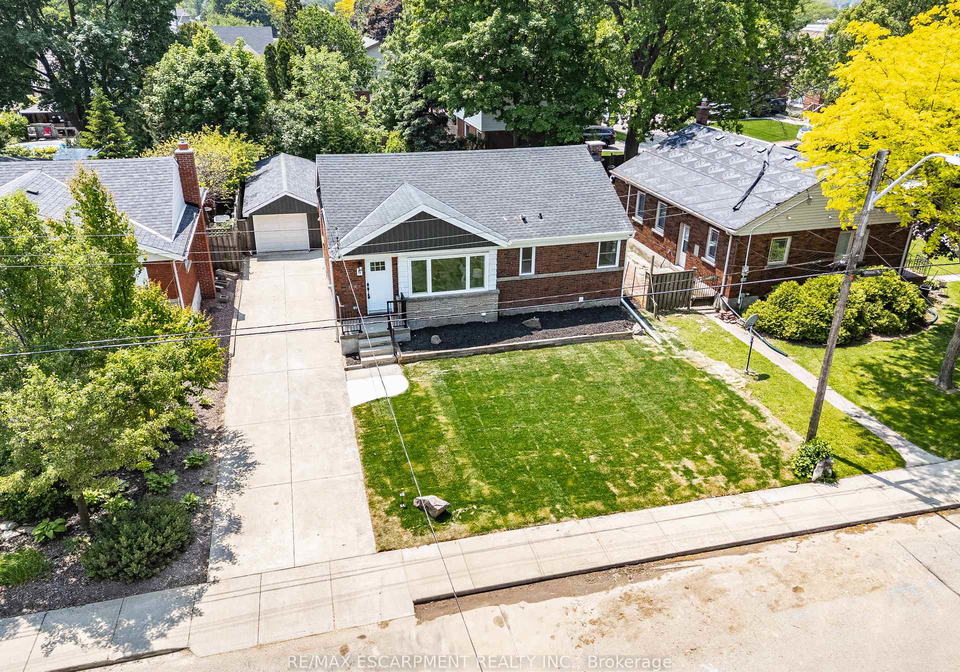 6-mulock-avenue-hamilton-ontario-x12200049