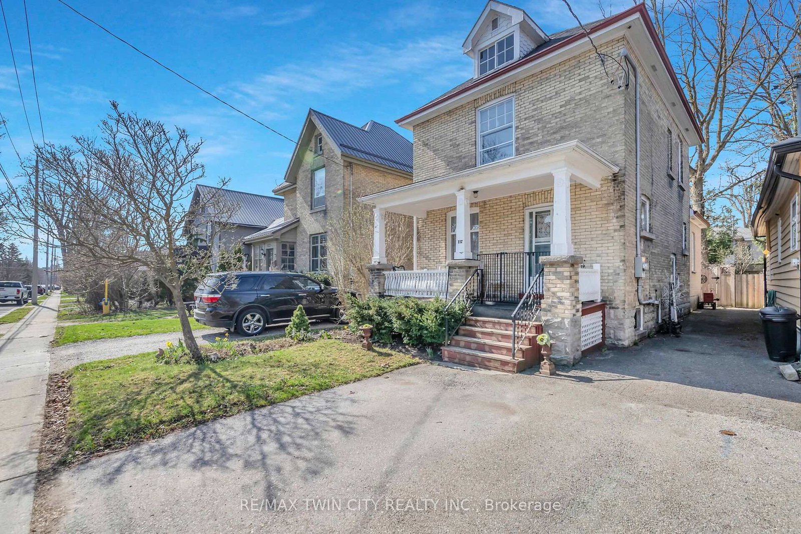 117-hibernia-street-stratford-ontario-x12200213