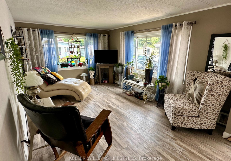 16-velma-street-strathroy-caradoc-ontario-x12200244