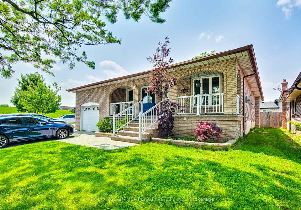 70-golfwood-drive-hamilton-ontario-x12200261