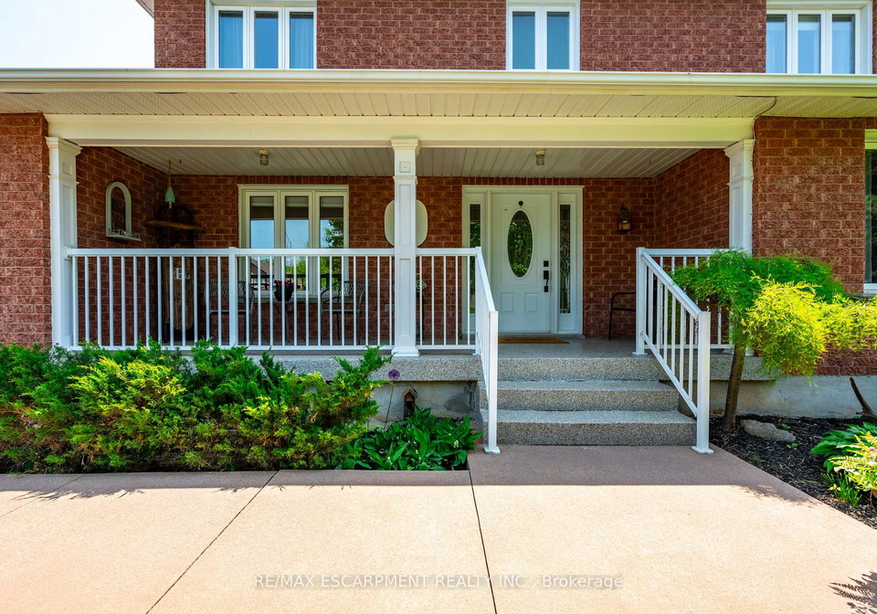19-savona-crescent-hamilton-ontario-x12200268