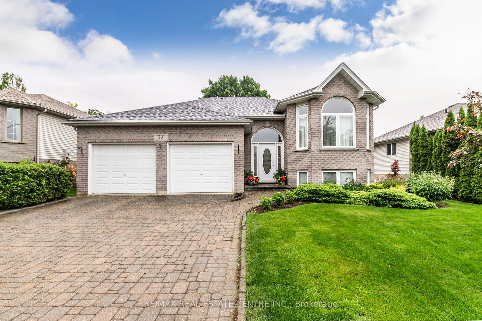 15-bradbury-crescent-brant-ontario-x12200906