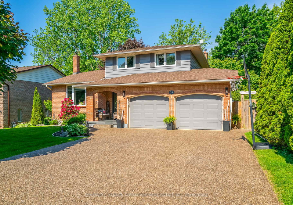 22-vinemount-drive-pelham-ontario-x12201026