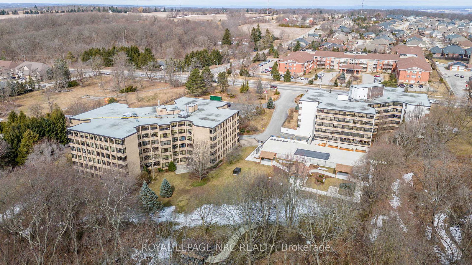 200-hwy-20-west-pelham-ontario-x12201270