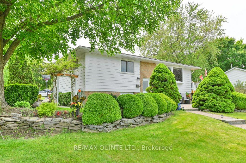 12-radeski-street-quinte-west-ontario-x12201399