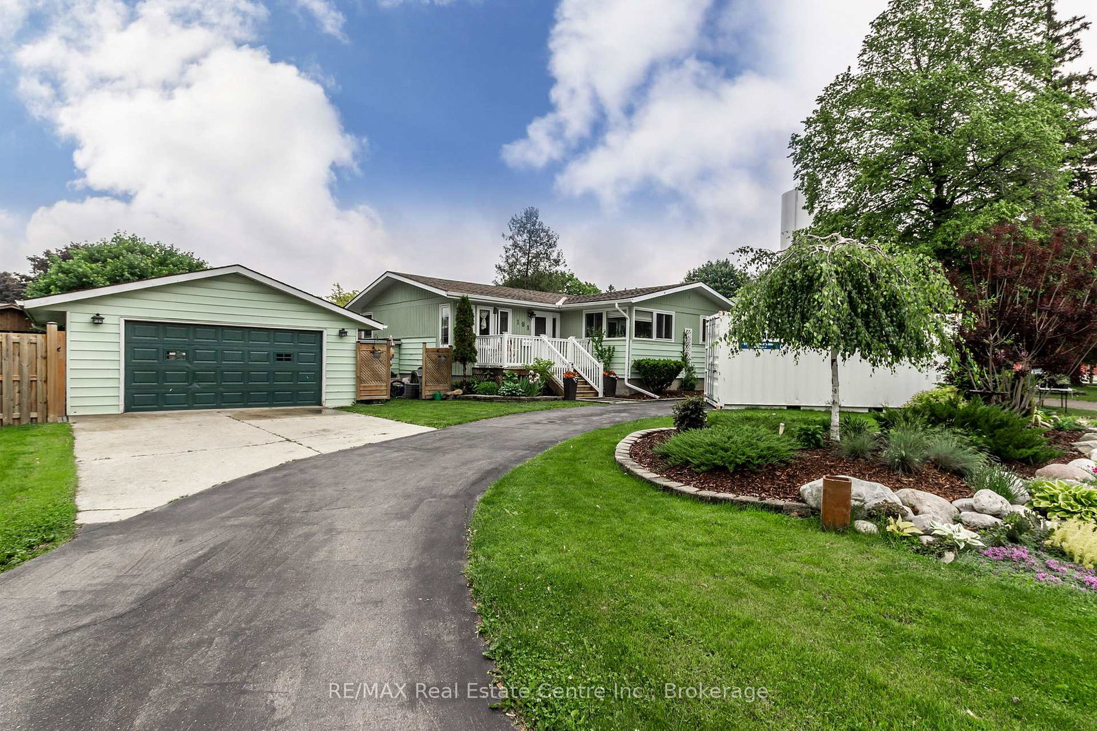 191-kent-street-west-perth-ontario-x12201582