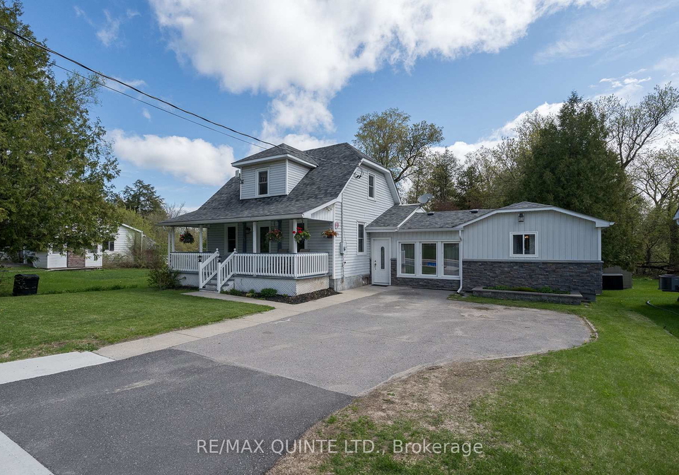 23-mcclellan-street-tweed-ontario-x12201621
