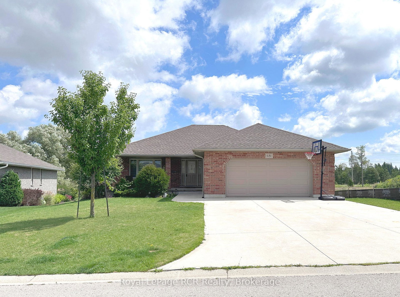 681-23rd-avenue-hanover-ontario-x12201717