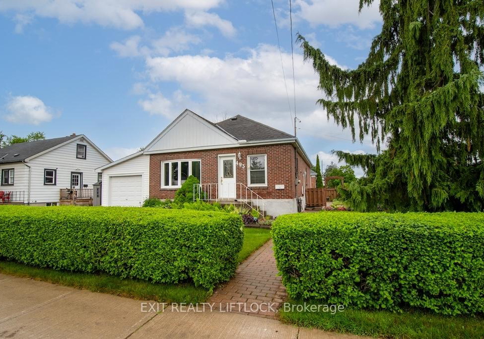 493-howden-street-peterborough-south-ontario-x12201768