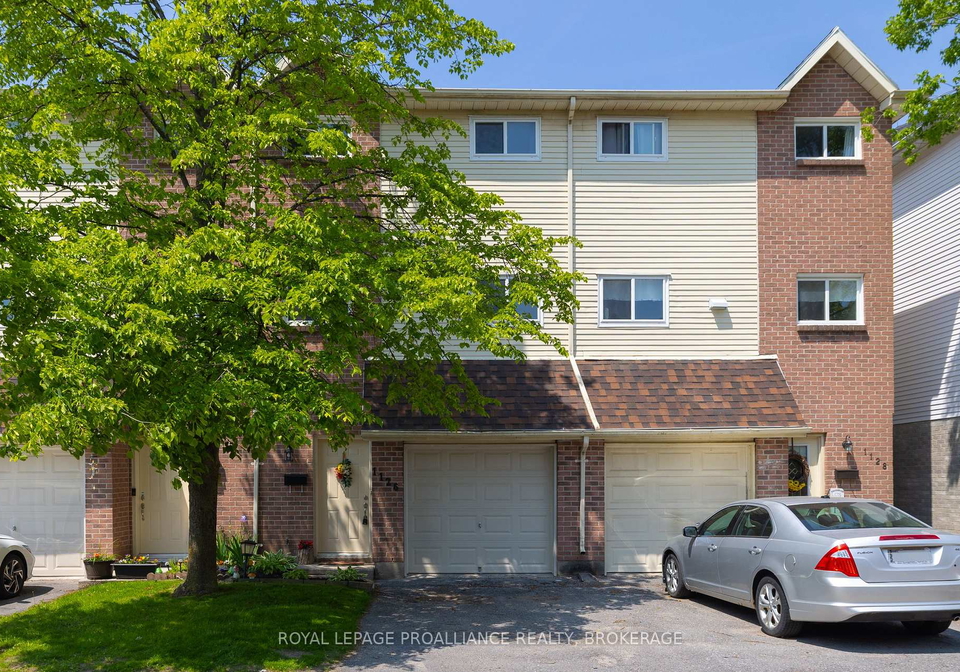 1126-craig-lane-kingston-ontario-x12201921