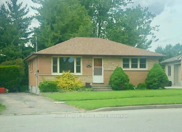1013-sovereign-road-woodstock-ontario-x12202003