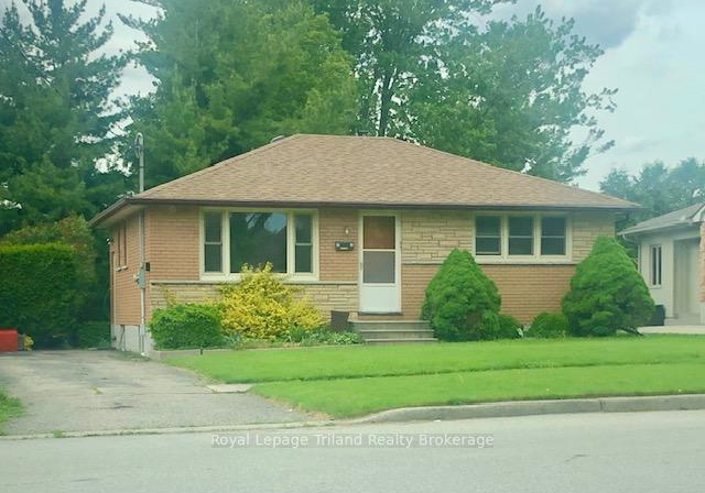 1013-sovereign-road-woodstock-ontario-x12202003