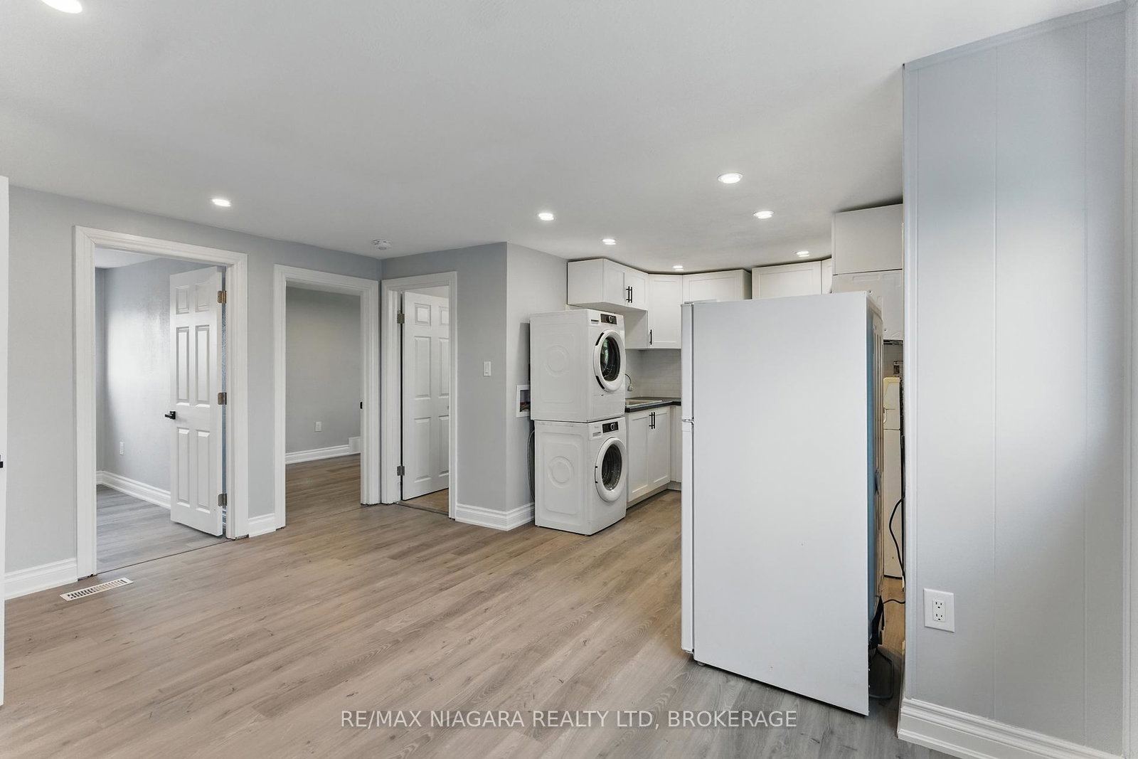 290-scholfield-avenue-s-welland-ontario-x12202088