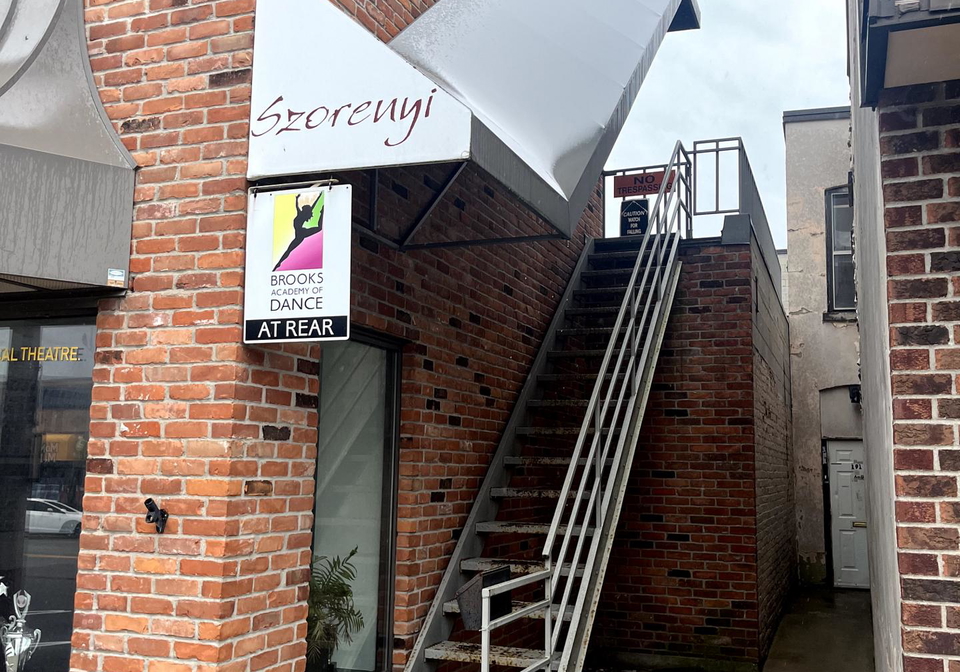 185-broadway-street-tillsonburg-ontario-x12202201