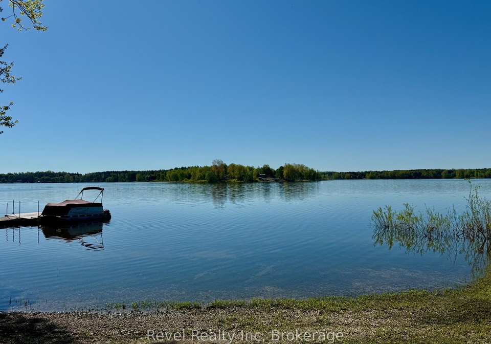 554-road-5-s-mapleton-ontario-x12202351