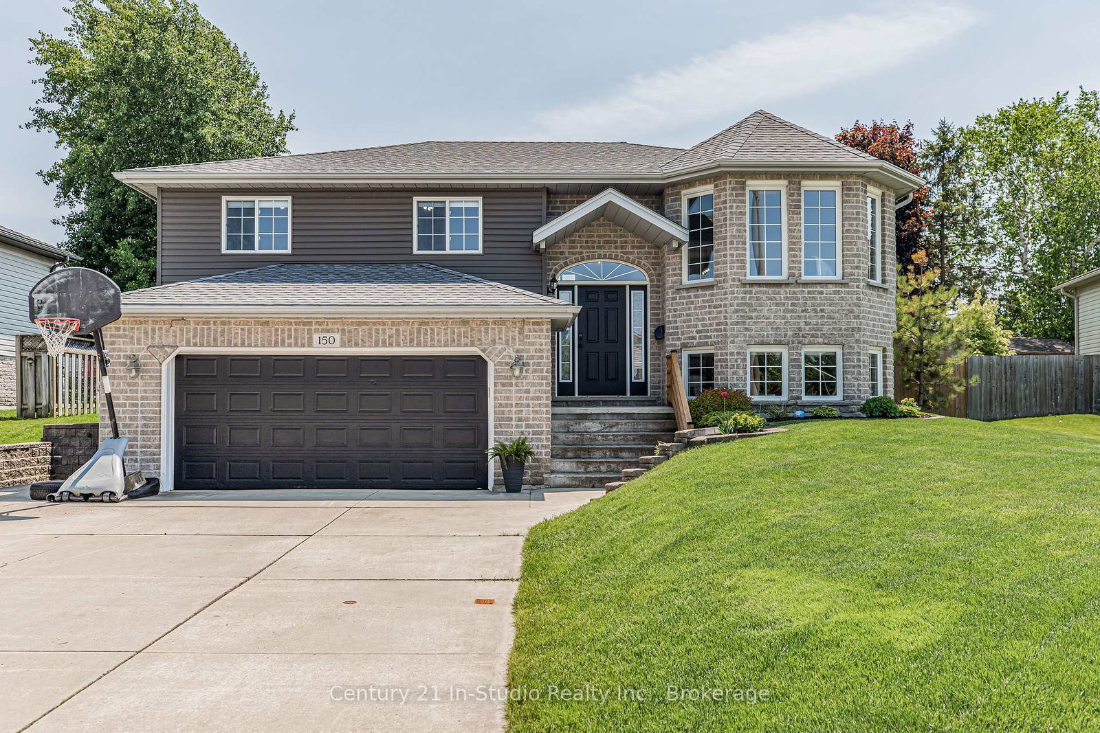 150-16th-avenue-crescent-hanover-ontario-x12202436
