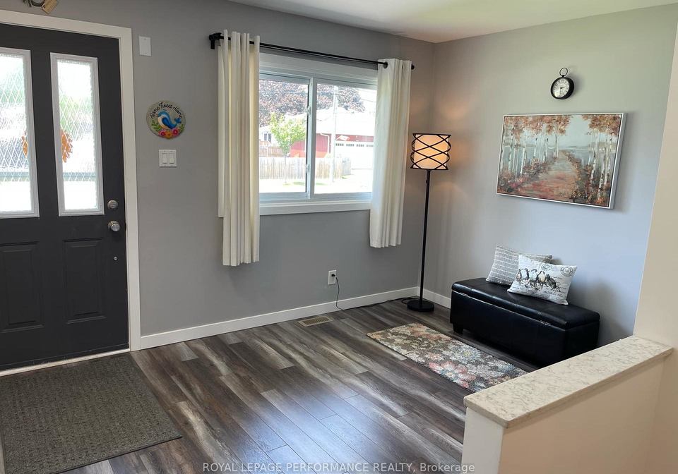 1006-edythe-avenue-cornwall-ontario-x12202657