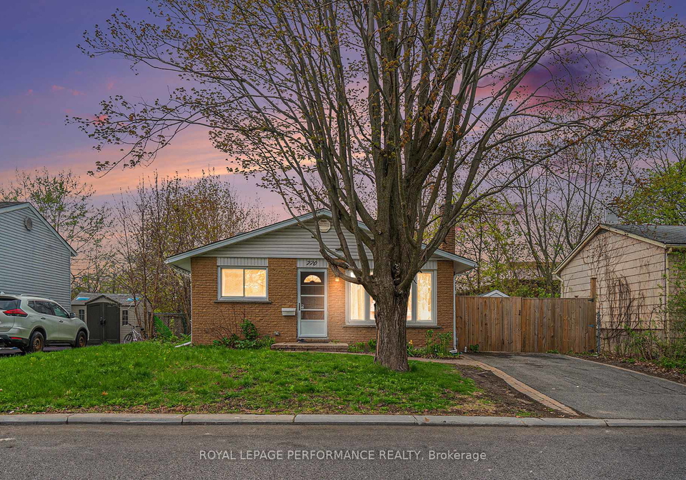 770-eastvale-drive-ottawa-ontario-x12202853