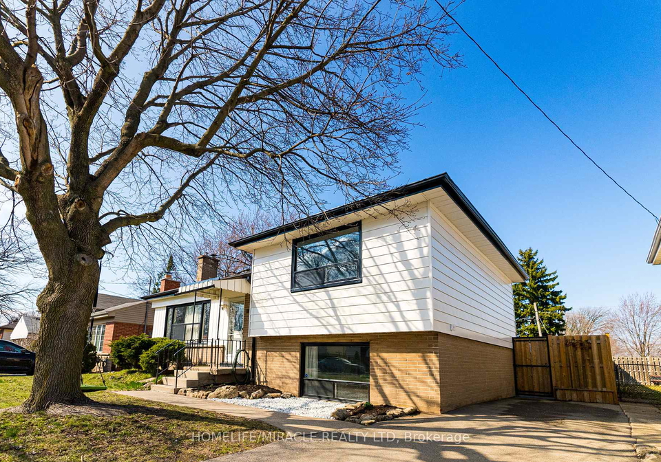 1013-brucedale-avenue-e-hamilton-ontario-x12202910