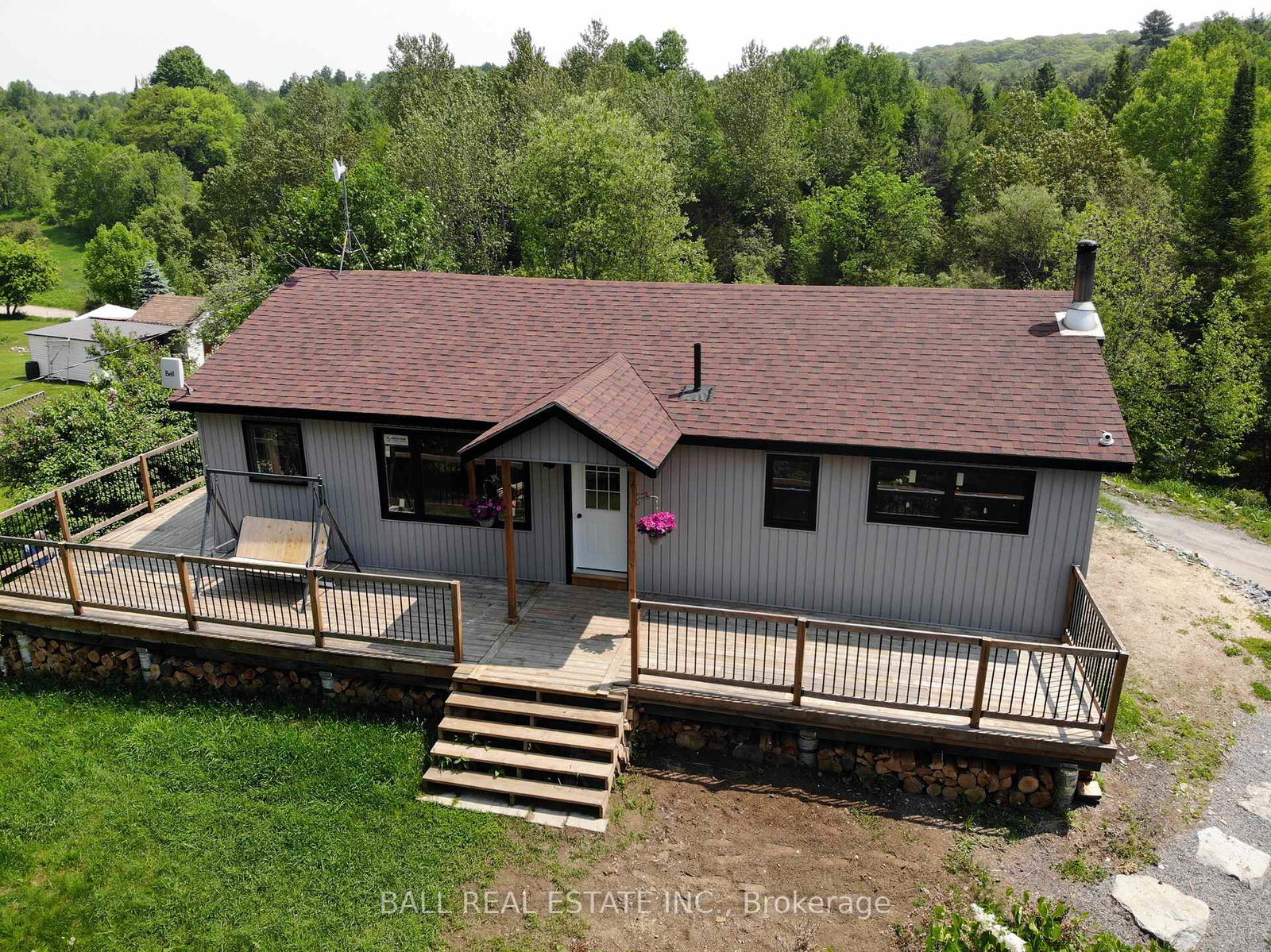99-moore-lane-bancroft-ontario-x12202948