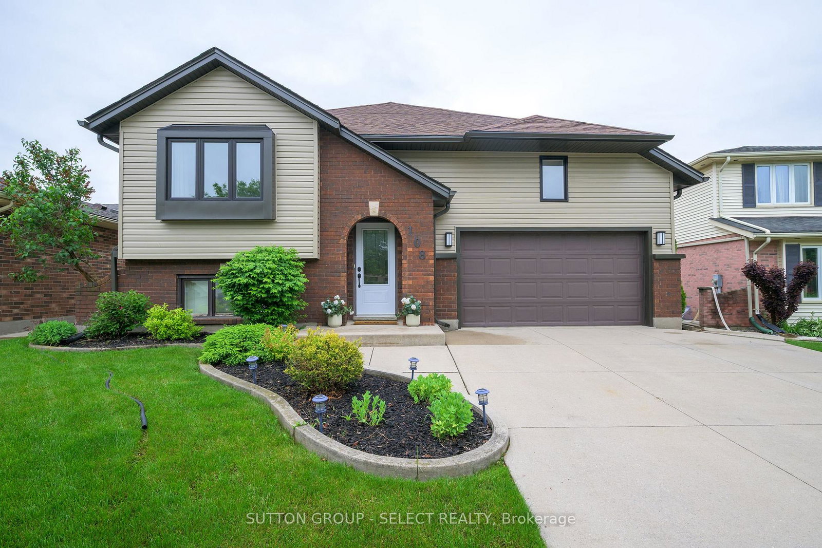 108-golfdale-crescent-london-south-ontario-x12202968
