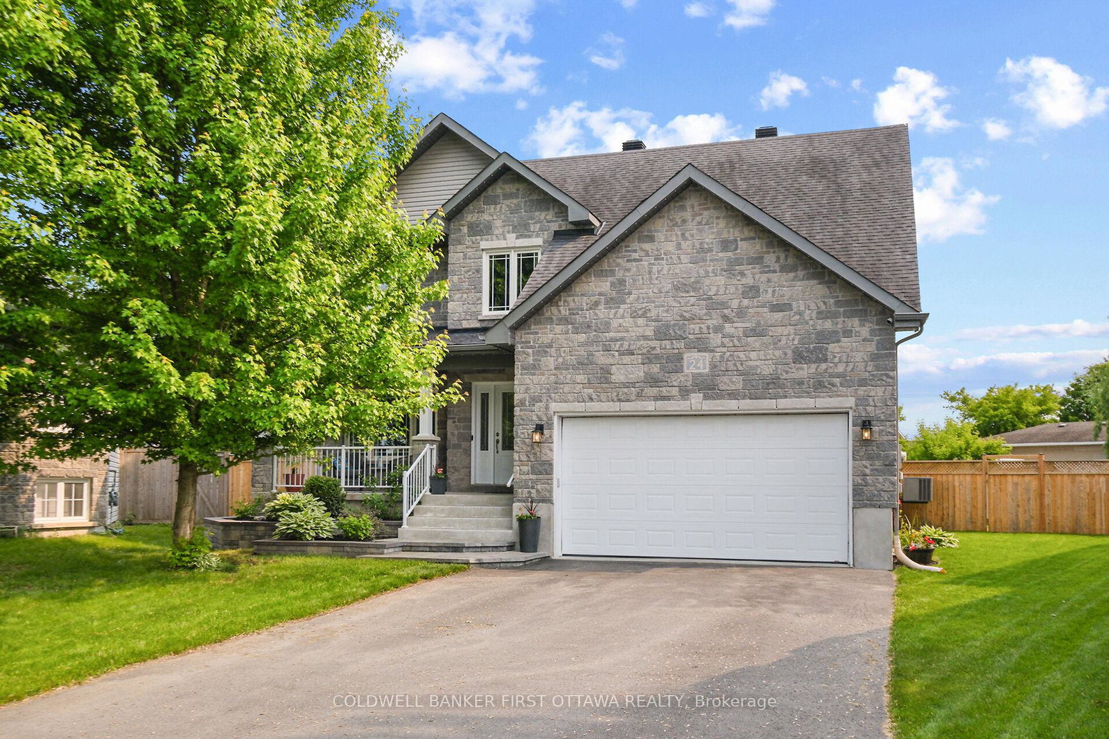 24-provost-street-north-stormont-ontario-x12202989
