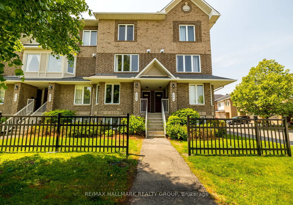 246-cresthaven-drive-ottawa-ontario-x12203230