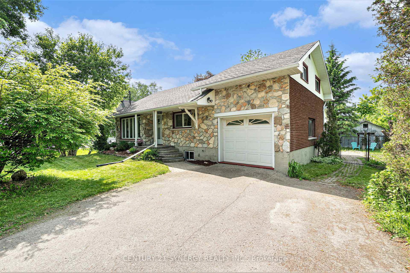 7412-roger-stevens-drive-montague-ontario-x12203347