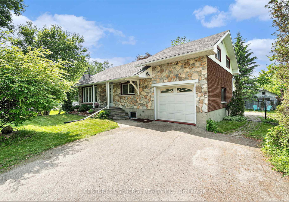 7412-roger-stevens-drive-montague-ontario-x12203347