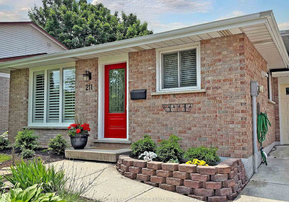 211-diefenbaker-drive-woodstock-ontario-x12203361