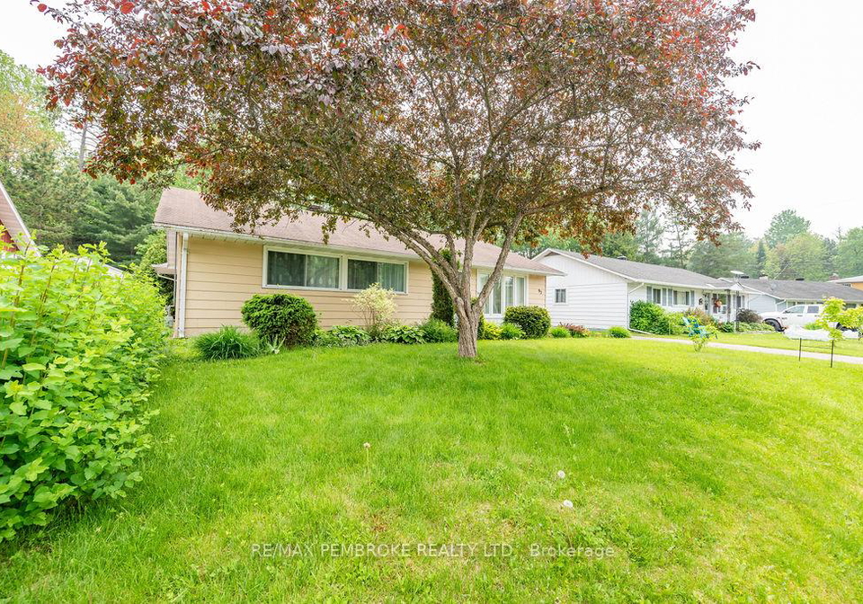 92-glendale-avenue-deep-river-ontario-x12203389