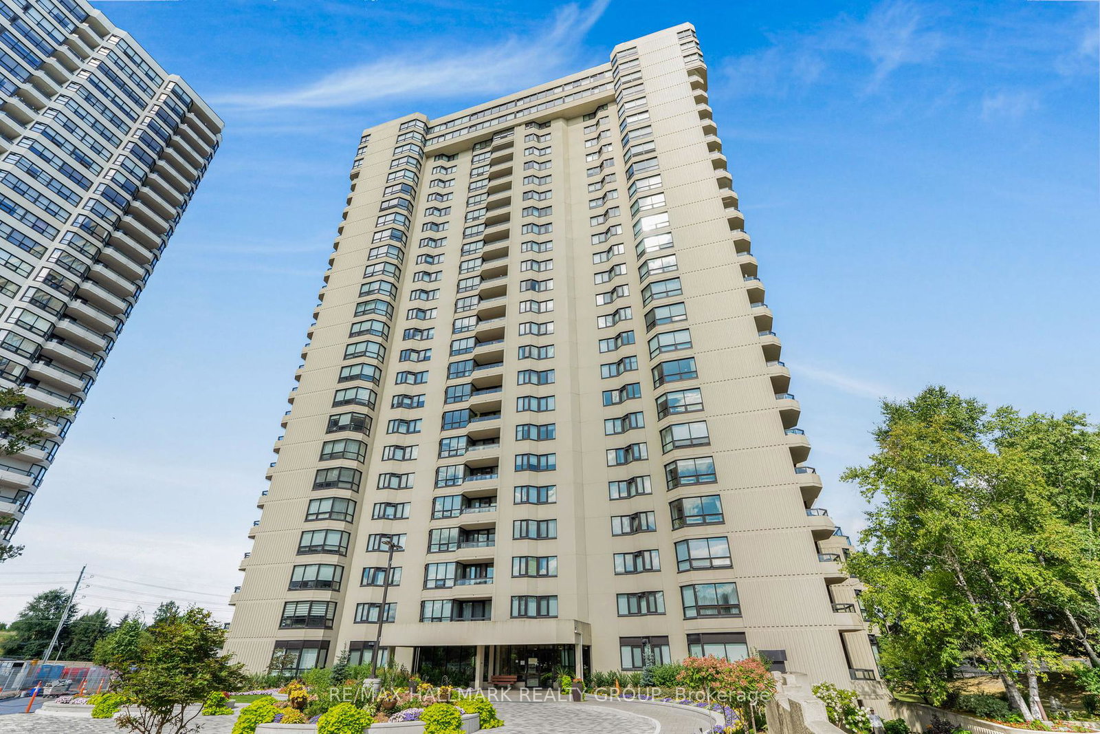 1500-riverside-drive-ottawa-ontario-x12203423