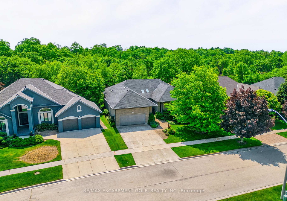 128-grindstone-way-hamilton-ontario-x12203424
