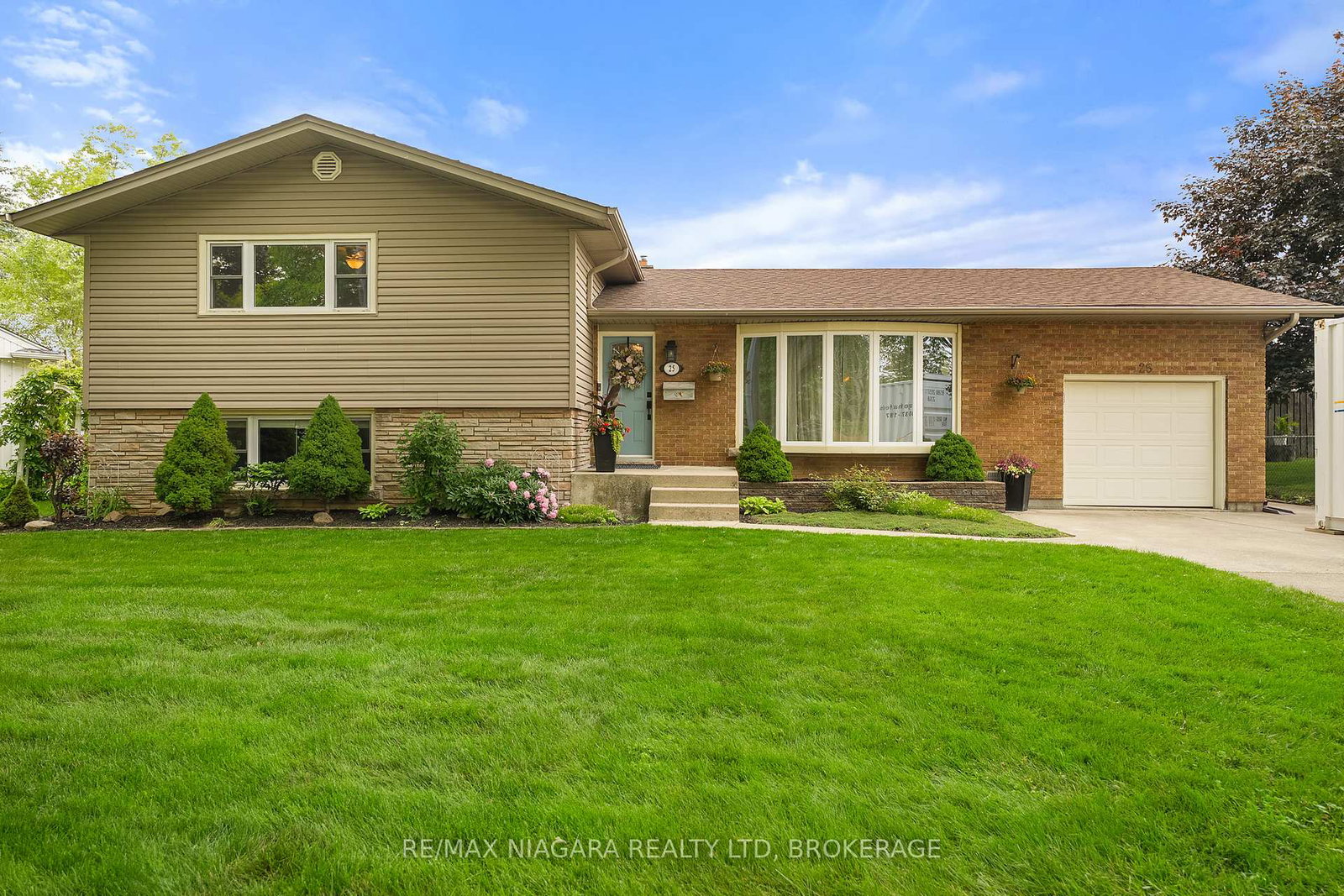 25-oakmount-drive-st-catharines-ontario-x12203463