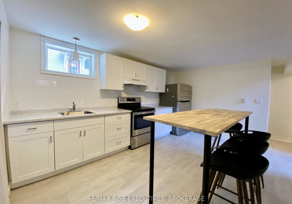 40-helen-street-kingston-ontario-x12203468