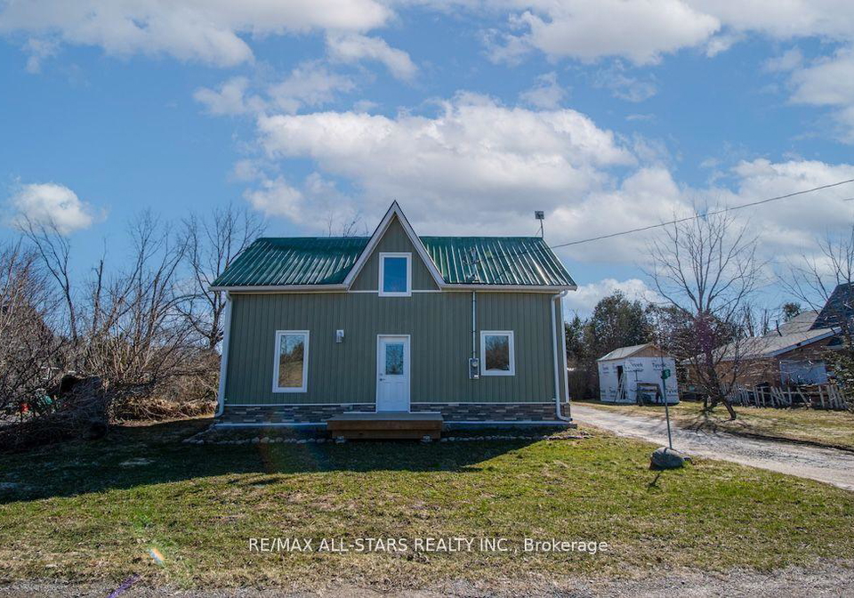 10-north-street-n-kawartha-lakes-ontario-x12203477