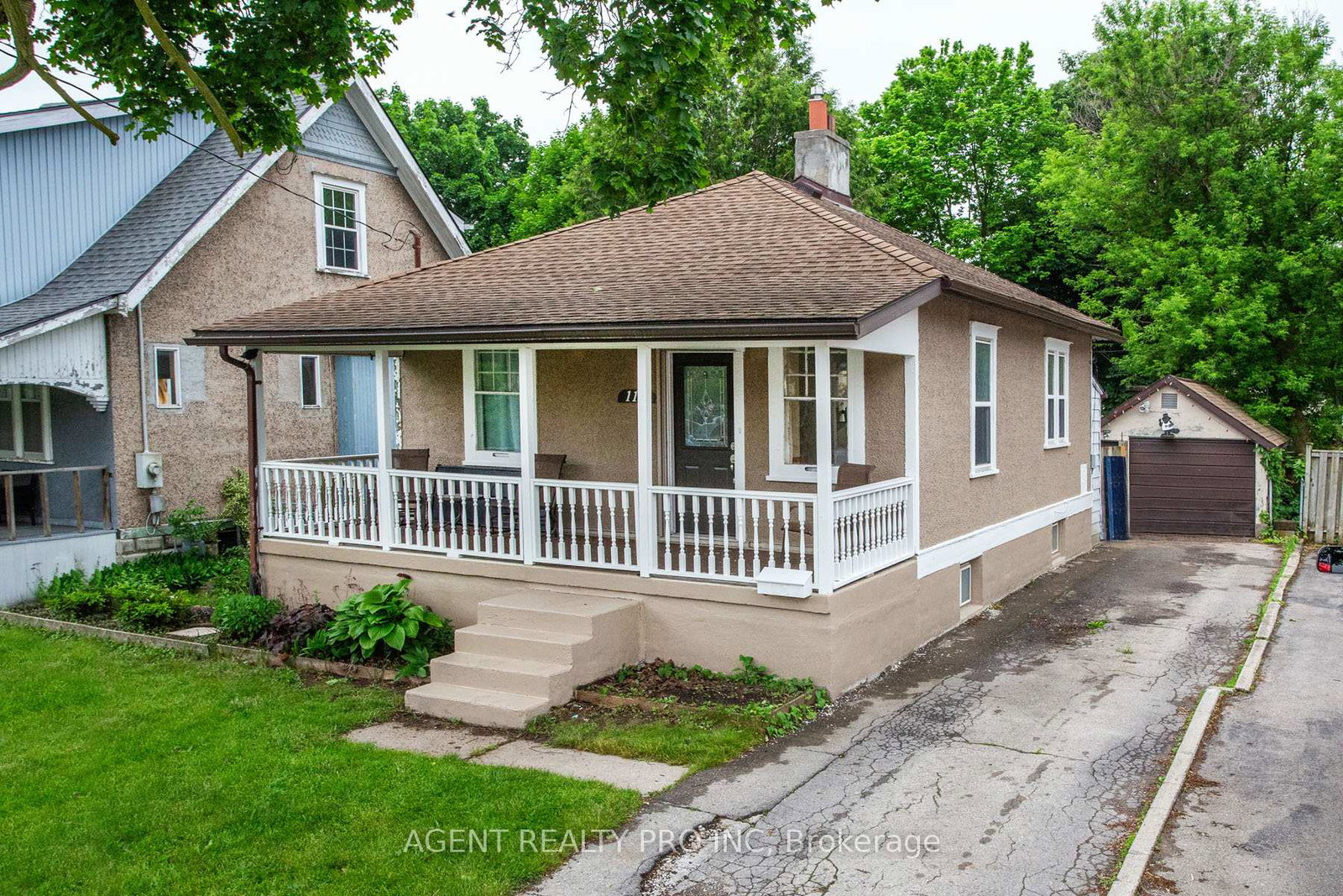 115-east-street-e-london-east-ontario-x12203541