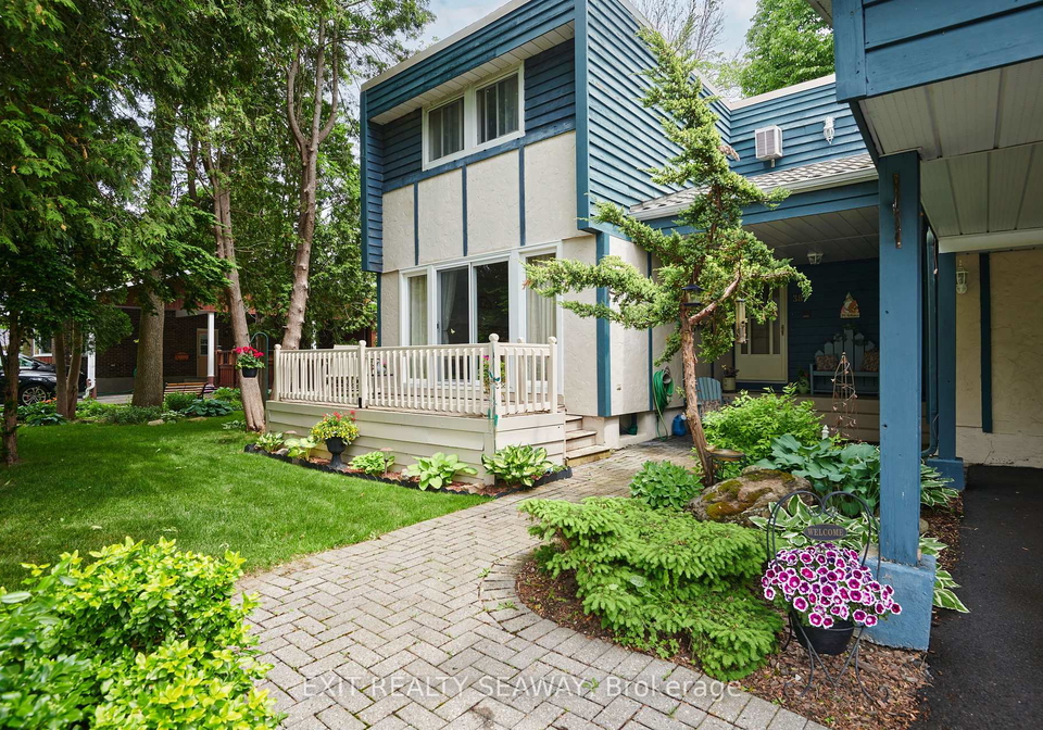 38-spruce-street-south-stormont-ontario-x12203552