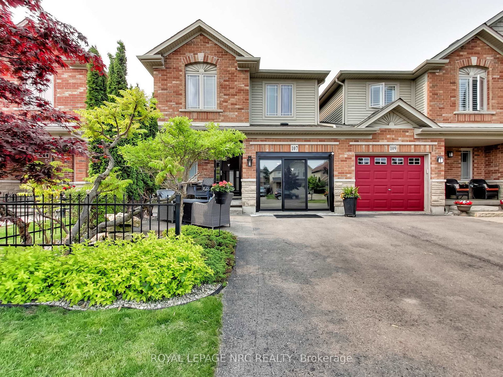 107-sumner-crescent-grimsby-ontario-x12203593