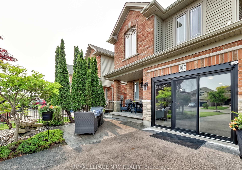 107-sumner-crescent-grimsby-ontario-x12203593