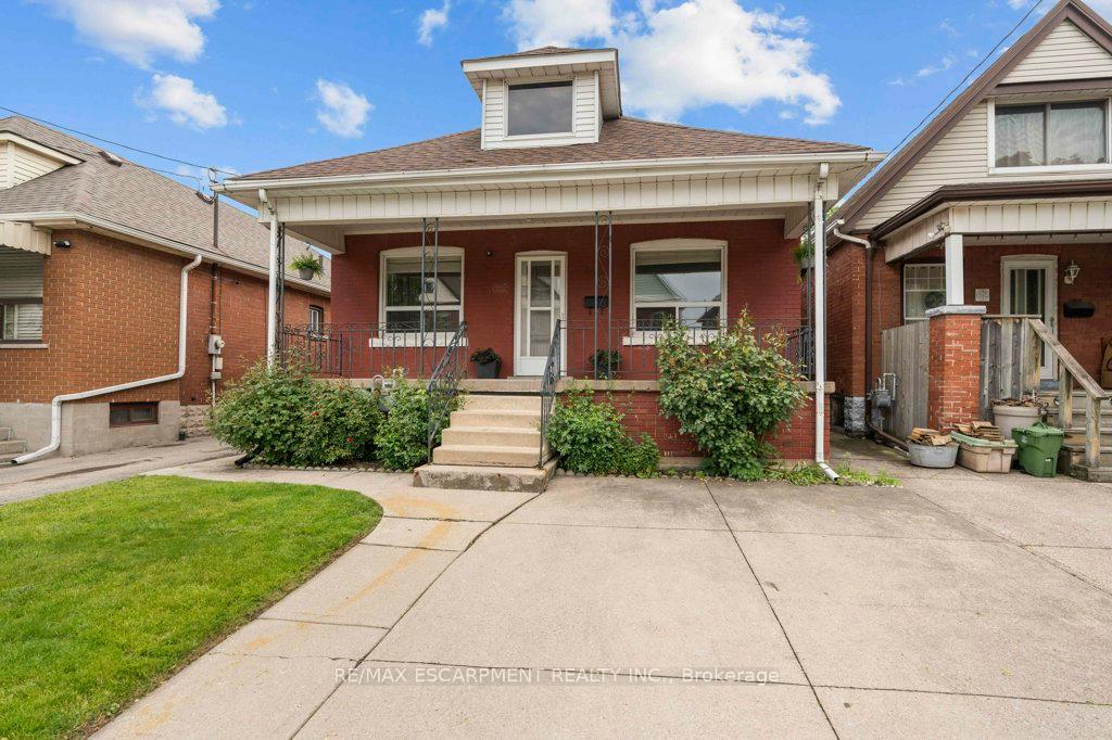 276-balmoral-avenue-n-hamilton-ontario-x12203645