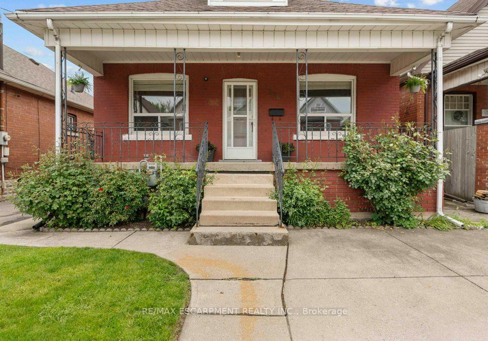 276-balmoral-avenue-n-hamilton-ontario-x12203645