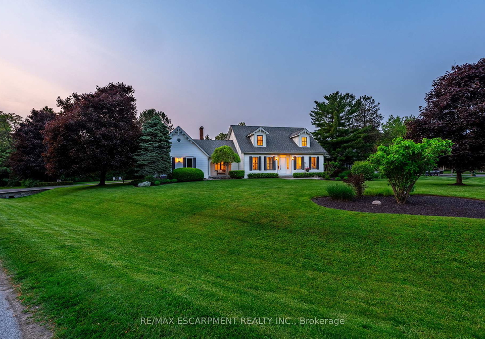 21-meander-close-hamilton-ontario-x12203658