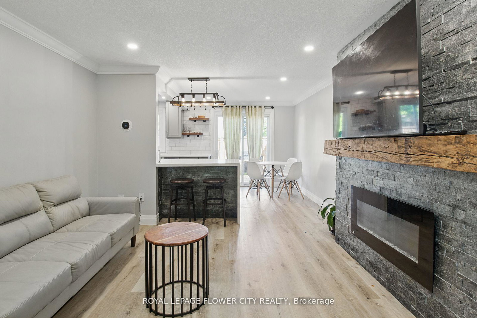 151-gateshead-crescent-hamilton-ontario-x12203857